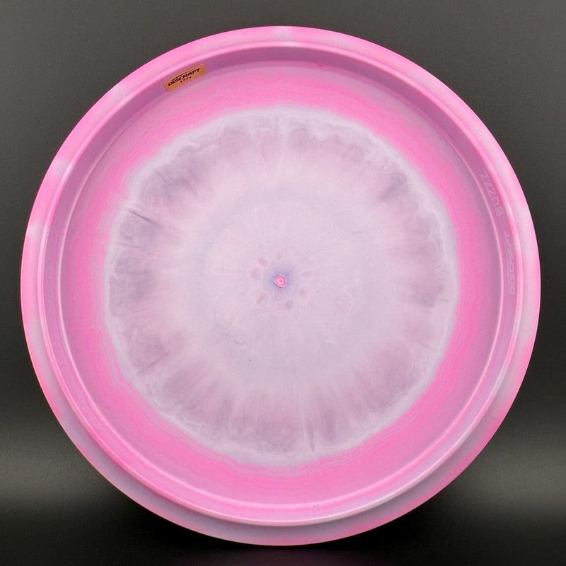 Load image into Gallery viewer, Swirl ESP Buzzz - Paul McBeth 5x World Champion
