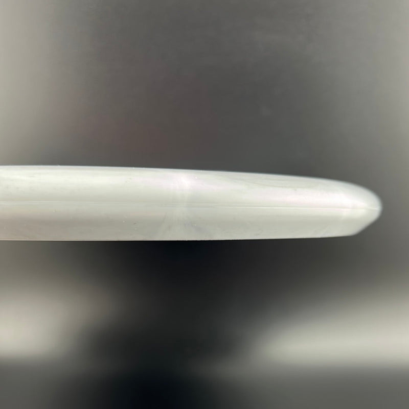 Load image into Gallery viewer, Lux Vapor Logic - Cosmic Curry April Jewels
