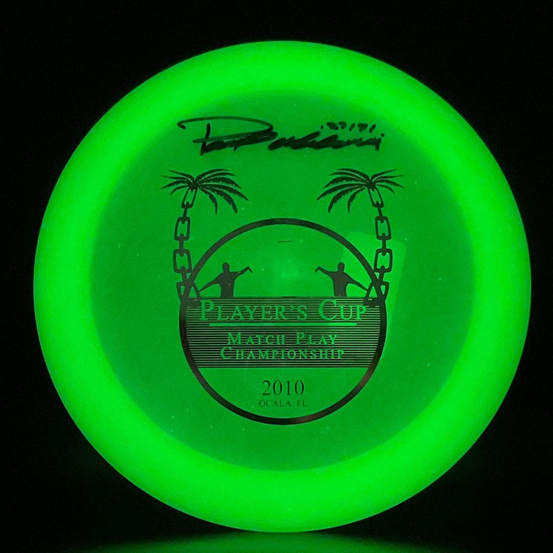 Load image into Gallery viewer, Champion Glow Katana *Signed* - 2010 Player's Cup - Paul Ulibarri
