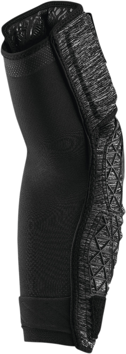 Load image into Gallery viewer, 100% Surpass Elbow Guards - Gray/Black - Medium 70008-00006
