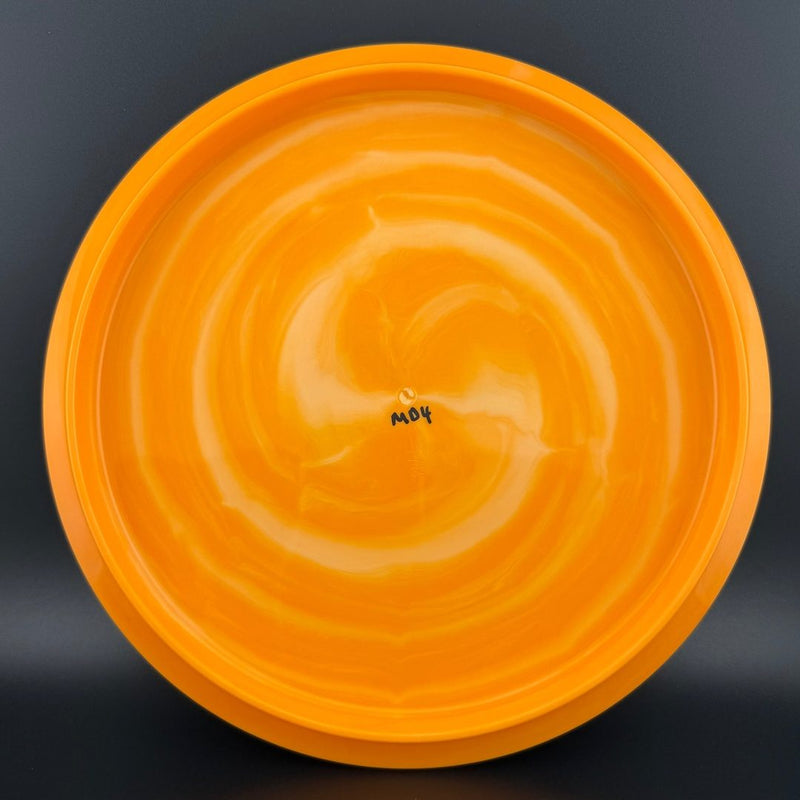 Load image into Gallery viewer, Prototype Swirl S-Line MD4 - Swords &amp; Shield - 1/200
