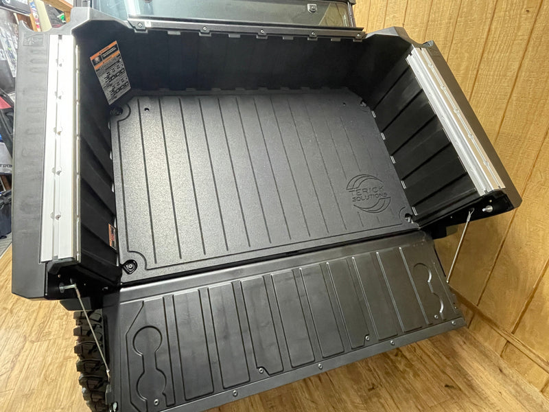 Load image into Gallery viewer, Polaris Xpedition Rubber Floor Mats
