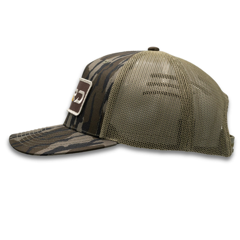 Load image into Gallery viewer, CLASSIC TRUCKER - BENO HAT
