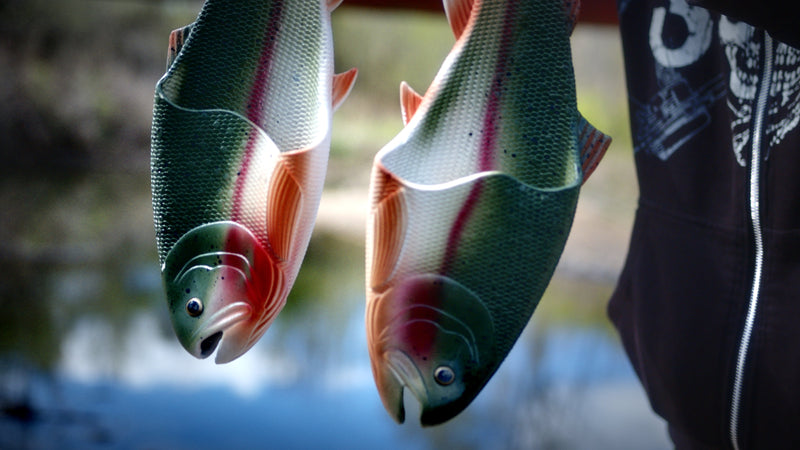 Load image into Gallery viewer, Fish Sandal Adult Small-Trout
