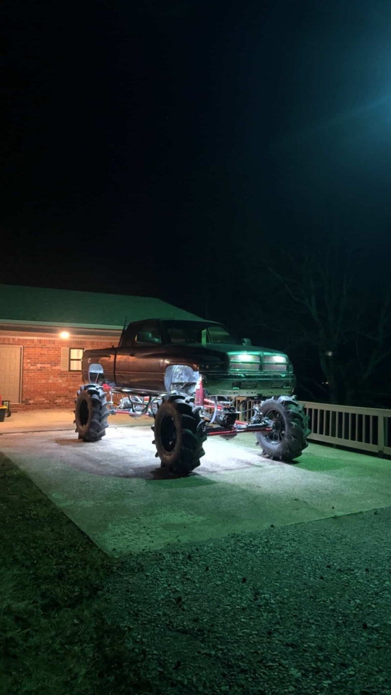 Load image into Gallery viewer, Marshin Whips Roswell X-2 Billet Rock Lights | 16 Pod Kit
