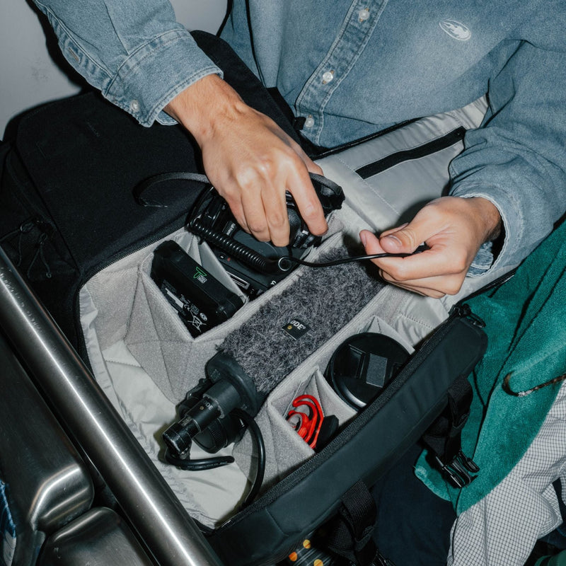 Load image into Gallery viewer, DayChaser 35L Travel Camera Backpack
