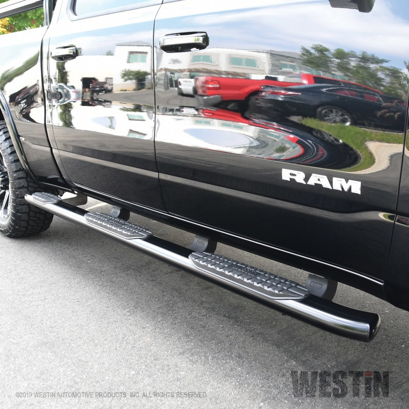 Load image into Gallery viewer, Westin 19-22 RAM 1500 CC 5ft7in. Bed (Excl. Classic) PRO TRAXX 5 W2W Oval Nerf Step Bars - Black
