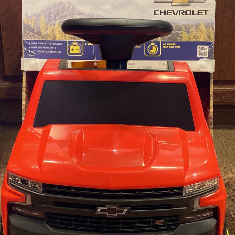 Load image into Gallery viewer, 6V Chevy Silverado Truck Ride-on Quad for Toddlers Ages 1-3 - Brand New and Unisex

