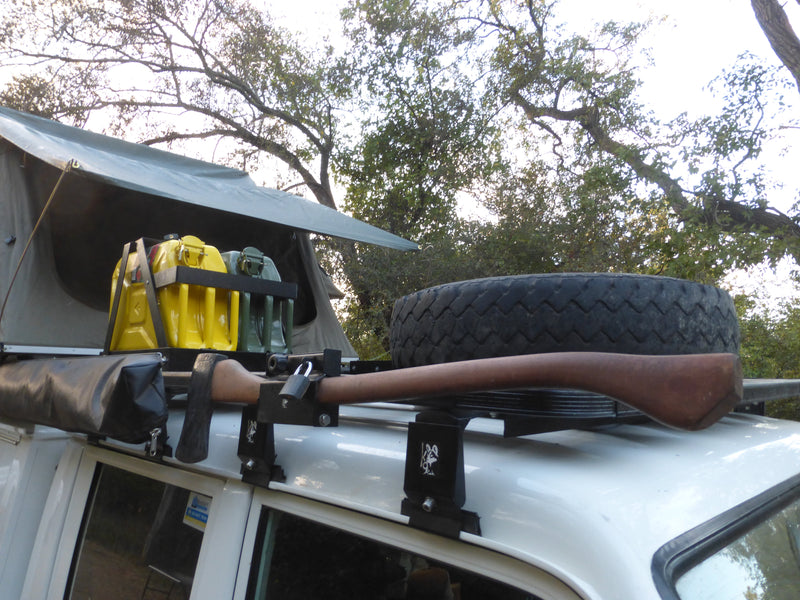 Load image into Gallery viewer, Toyota Land Cruiser 70 Series K9 Roof Rack Kit
