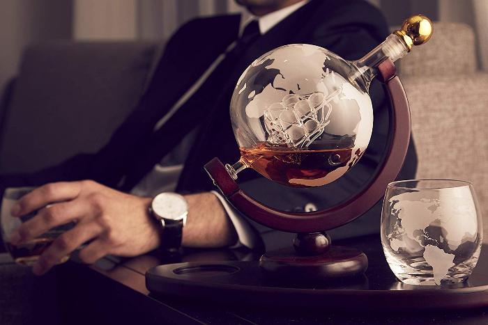 Load image into Gallery viewer, The Globe Decanter Set
