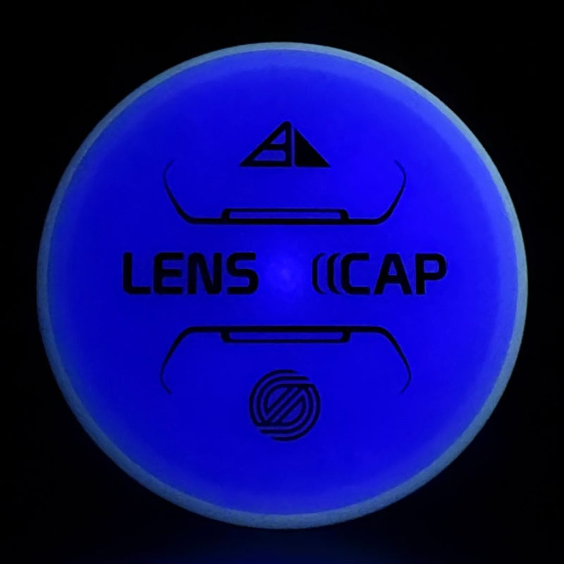 Load image into Gallery viewer, Total Eclipse Lens Cap (Mini Disc) - Simon Line

