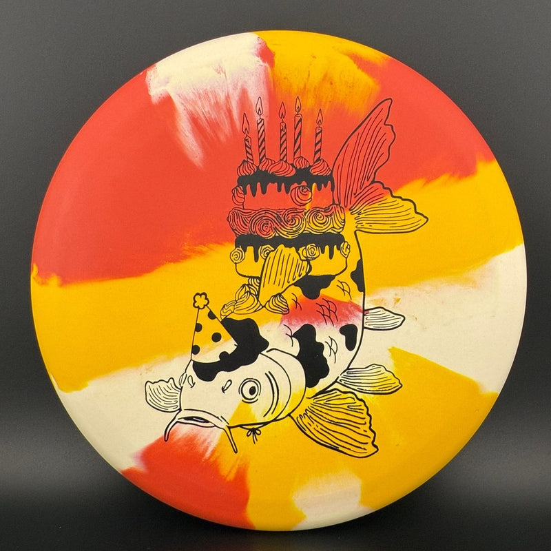 Load image into Gallery viewer, ecoFLEX Koi - Birthday Fishcake
