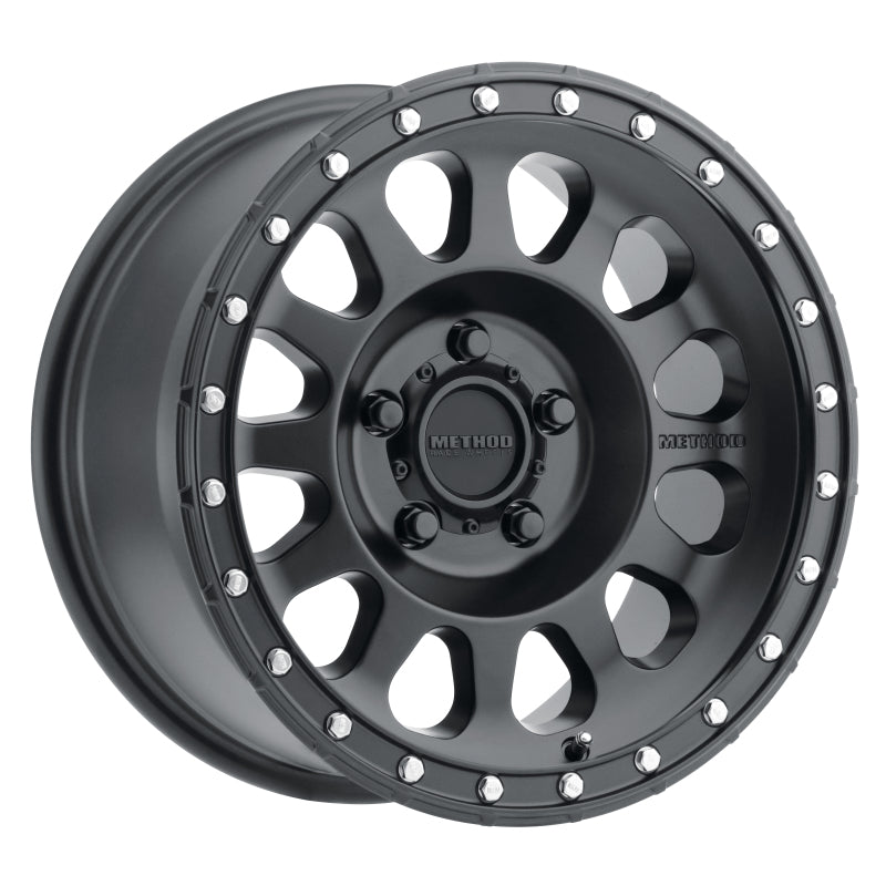 Load image into Gallery viewer, Method MR315 17x8.5 0mm Offset 5x5 71.5mm CB Matte Black Wheel
