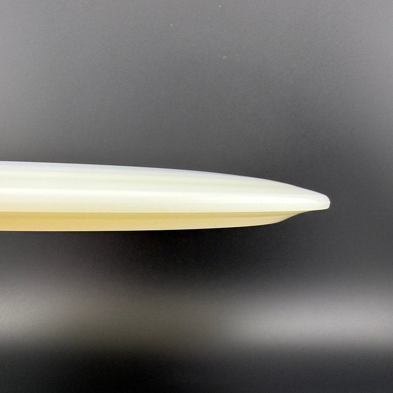 Load image into Gallery viewer, Glow C-Line FD2 - Discmania Mystery Disc
