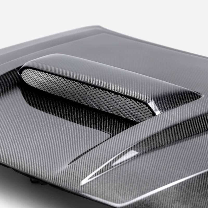 Load image into Gallery viewer, Seibon 2022 Nissan Frontier TR-Style Carbon Fiber Hood
