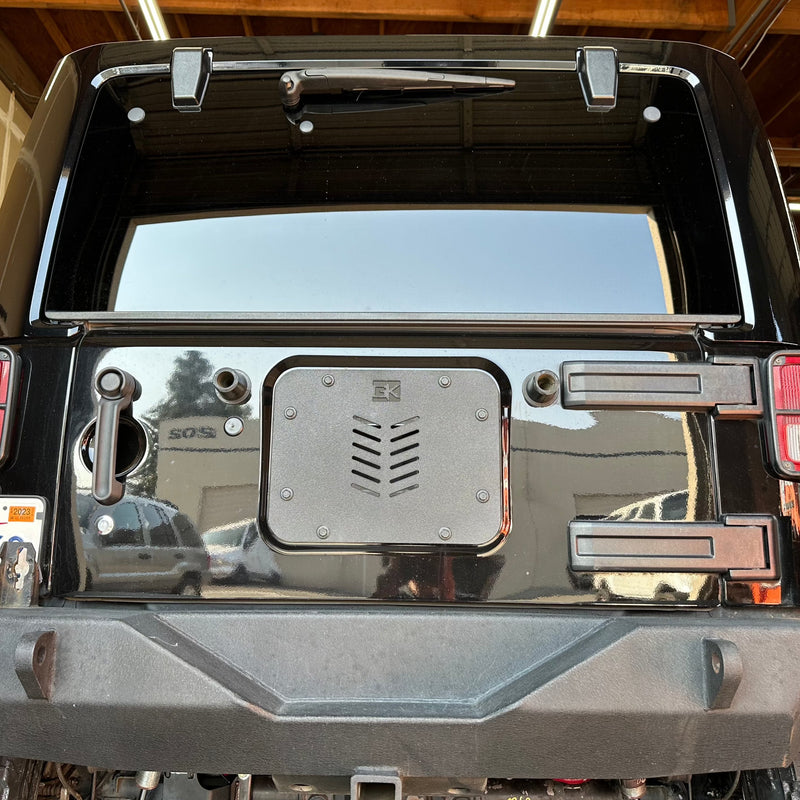 Load image into Gallery viewer, Spare Tire Delete Plate for Jeep JK Wrangler
