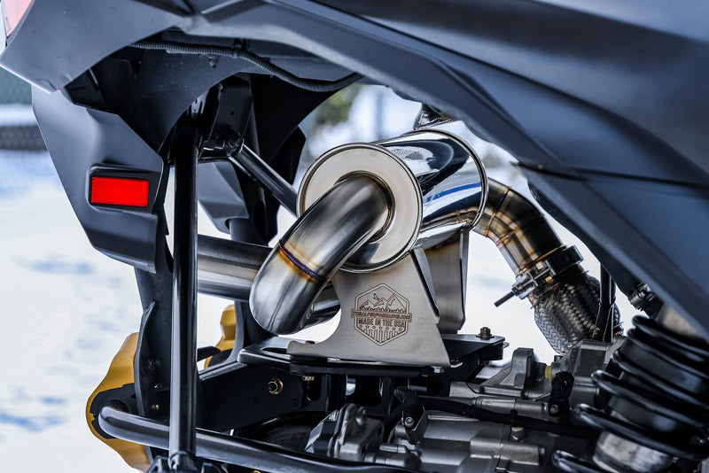 Load image into Gallery viewer, Treal Performance 2024–2025 Can-Am Maverick R "Outlaw" Exhaust
