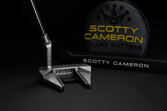 Scotty Cameron 2025 Phantom 7.2 Putter