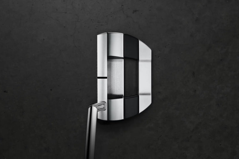 Load image into Gallery viewer, Scotty Cameron 2025 Studio Style Fastback 1.5 Putter
