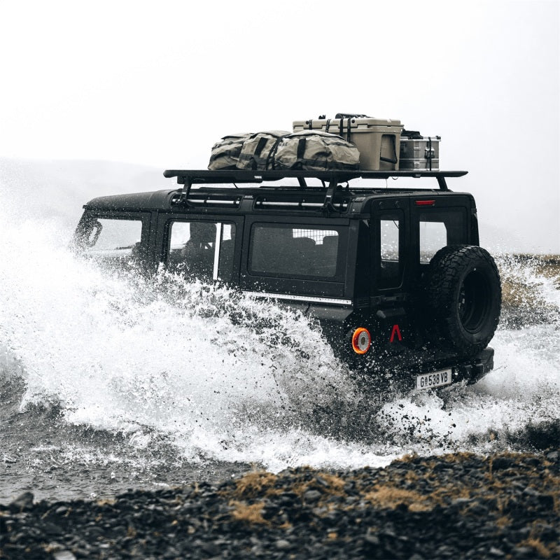 Load image into Gallery viewer, Thule Caprock S Roof Platform - Black
