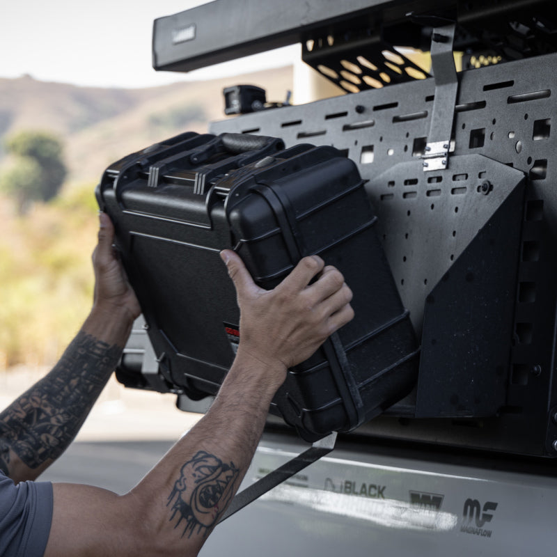 Load image into Gallery viewer, Go Rhino XVenture Gear Hard Case Mount Medium 18in. (Mount ONLY for XRS/SRM Racks) - Tex. Blk
