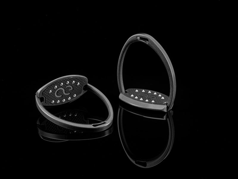 Load image into Gallery viewer, American Equus &quot;Elite&quot; English Stirrups Holographic Black
