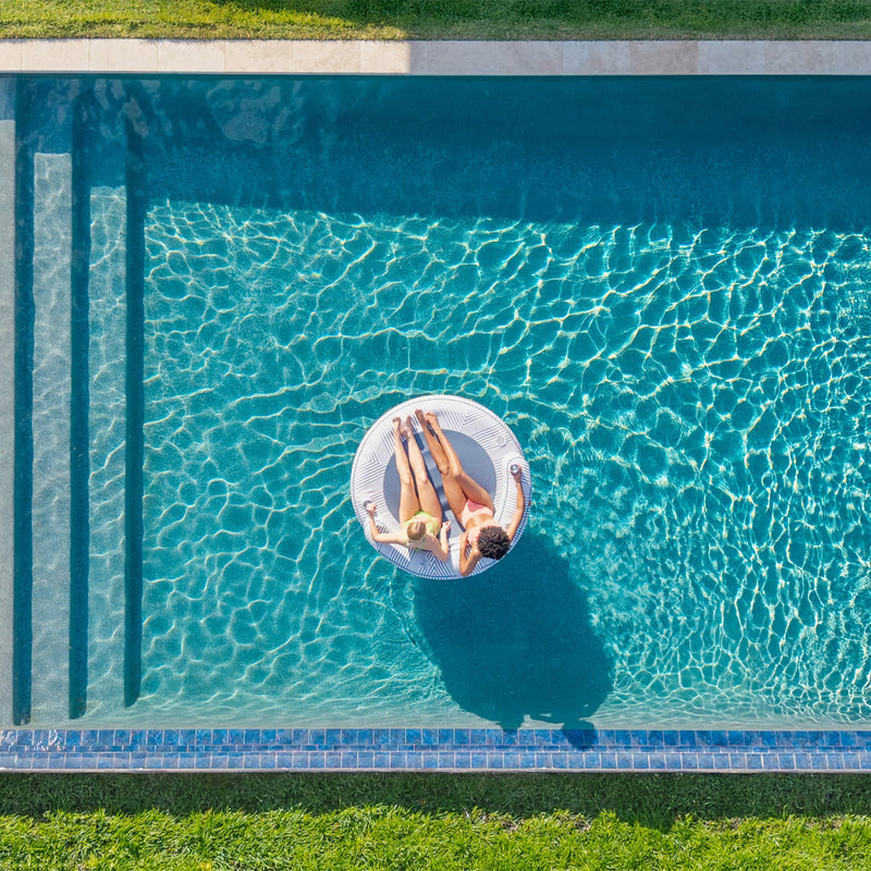 Load image into Gallery viewer, Dryside® Island Inflatable Pool Float
