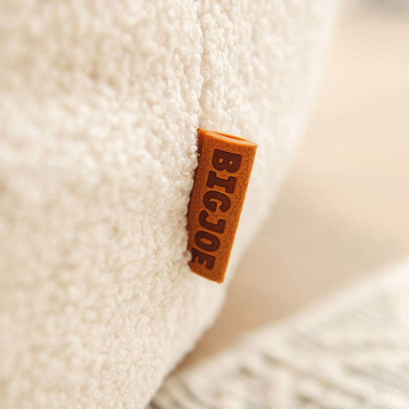 Load image into Gallery viewer, Cloudberry™ Chair
