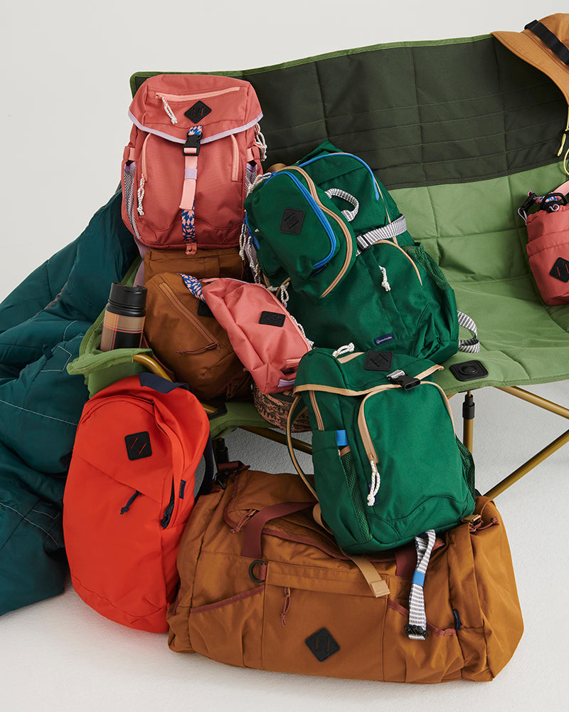 Load image into Gallery viewer, (R)evolution™ 15L Commuter Backpack
