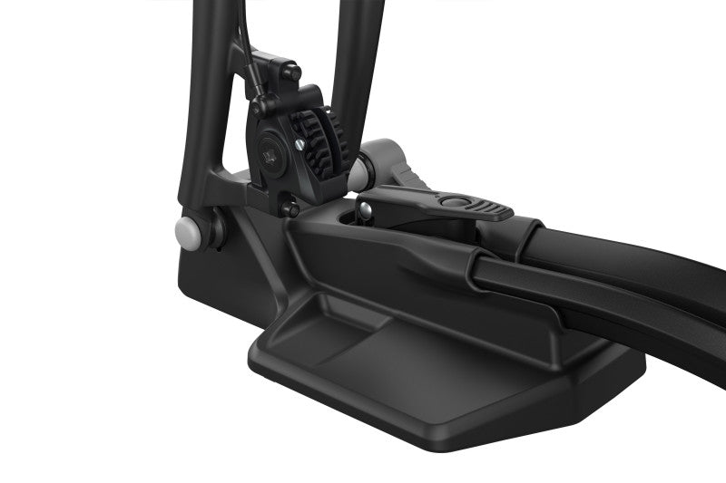Load image into Gallery viewer, Thule FastRide Fork-Mount Roof Bike Rack (For Quick-Release Bikes/Adapter Req. for Thru-Axle) - Blk
