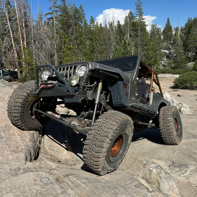 Load image into Gallery viewer, Diamond Series High Clearance Front Fenders w/Comp Inners for Jeep TJ Wrangler

