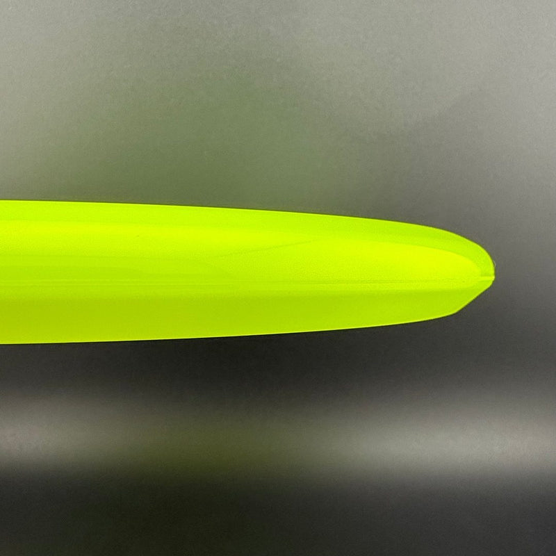 Load image into Gallery viewer, Proto Glow Halo Star Aviar3 - Eveliina Salonen 2025 Tour Series
