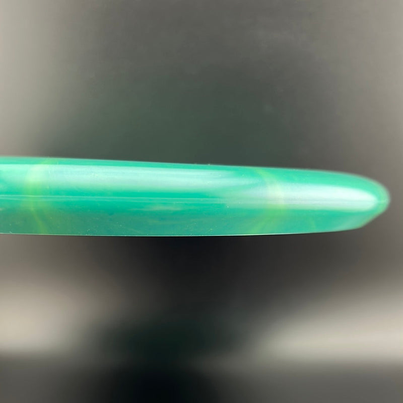 Load image into Gallery viewer, Lux Vapor Logic - Cosmic Curry April Jewels
