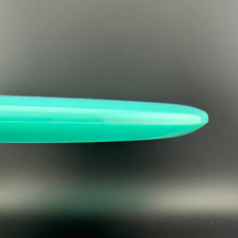 Load image into Gallery viewer, Classic Glow Champion Mako3 - F2
