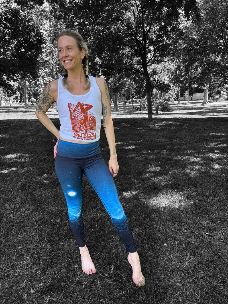 Load image into Gallery viewer, Retro Ridge Yoga Pants
