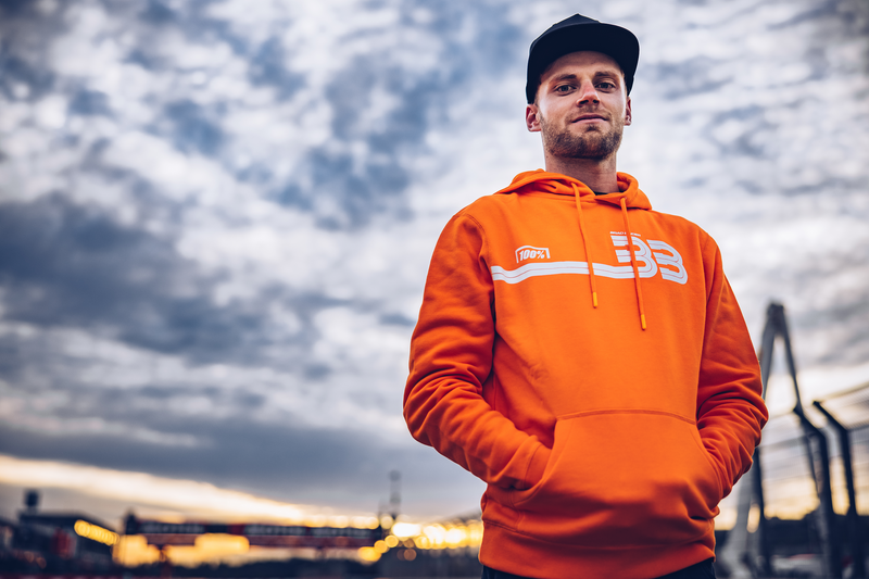 Load image into Gallery viewer, 100% BB33 Pullover Kangaroo Pocket Hoodie - Orange - Small BB-36045-476-10
