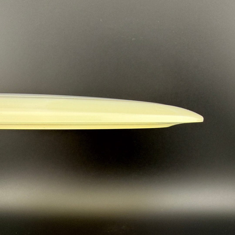 Load image into Gallery viewer, Lux Vapor DD - DM Wings *Warehouse Stash*
