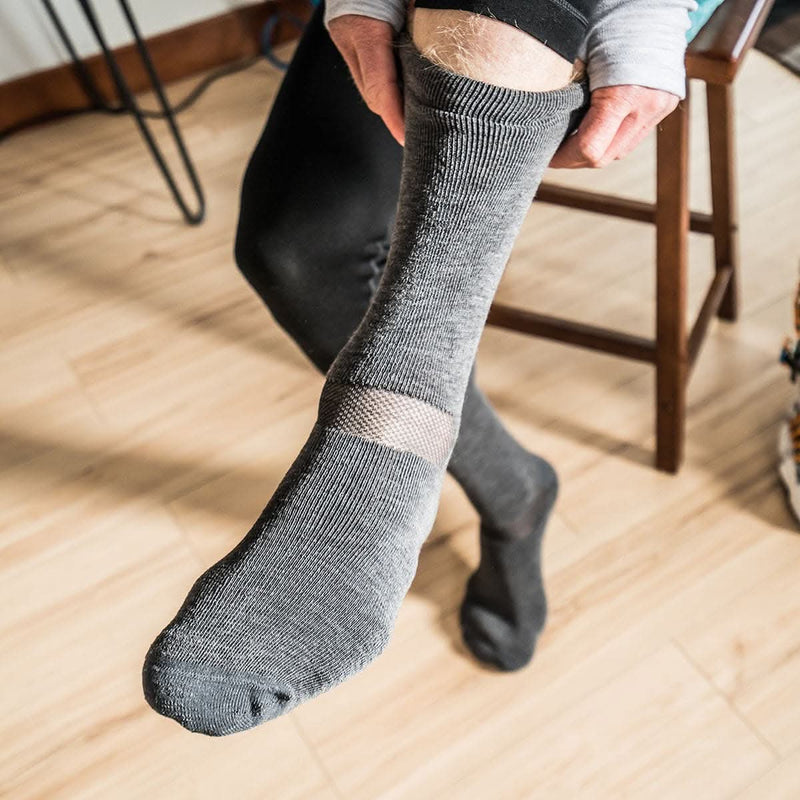 Load image into Gallery viewer, Lightweight Wool Ski Sock - Over the Calf Socks
