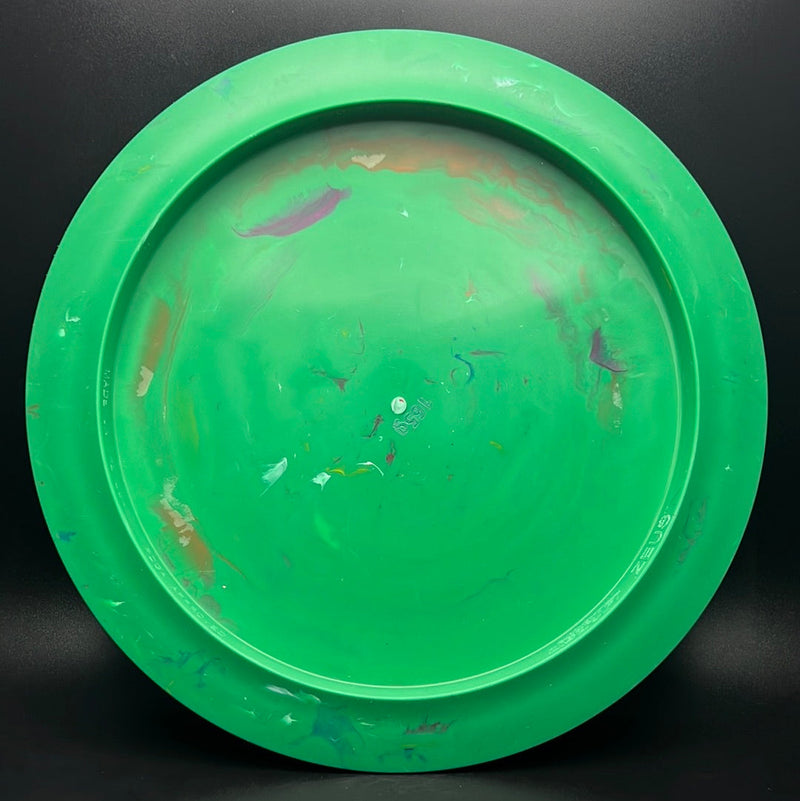 Load image into Gallery viewer, Jawbreaker Zeus - Limited Edition Paul McBeth
