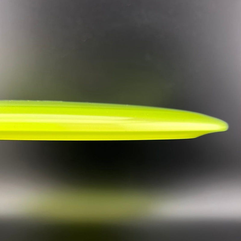 Load image into Gallery viewer, Color Lumen Essence - Evolution Special Edition
