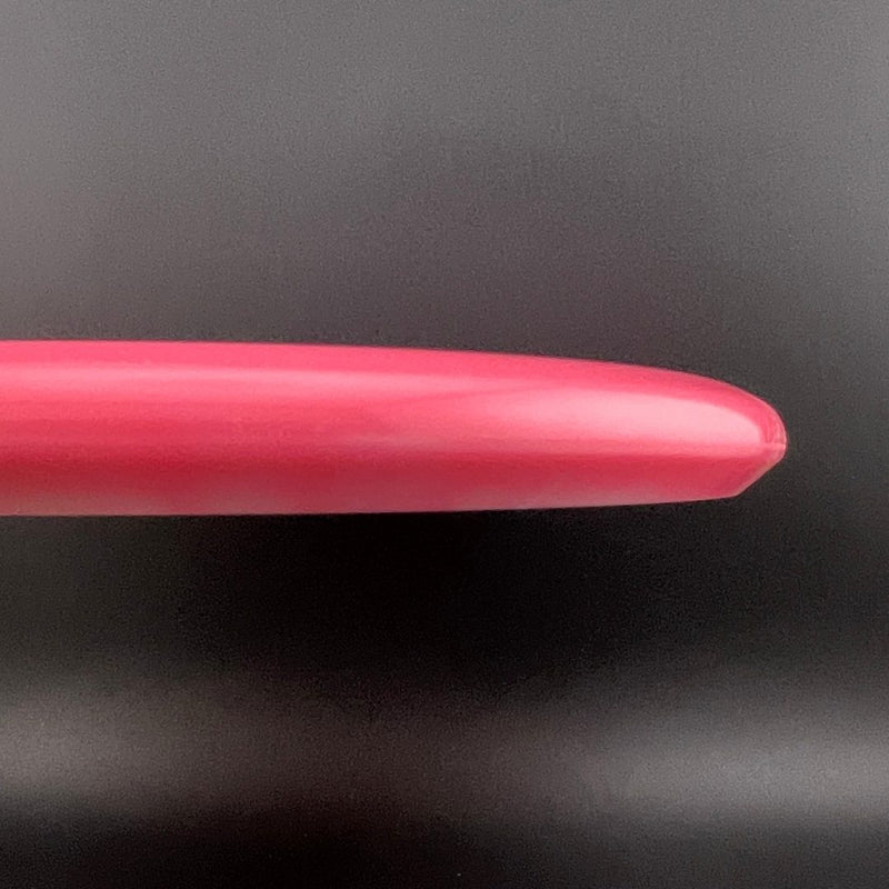 Load image into Gallery viewer, Proto Glow Halo Star Aviar3 - Eveliina Salonen 2026 Tour Series
