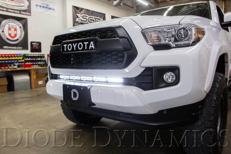 Load image into Gallery viewer, Diode Dynamics 16-21 Toyota Tacoma SS30 Stealth Lightbar Kit - White Driving
