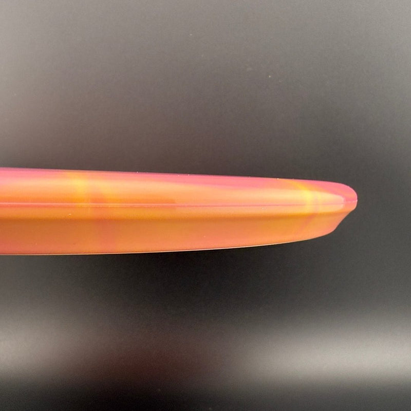 Load image into Gallery viewer, Lux Vapor P4 - MBB 25 - Mini Razor Claw Stamp
