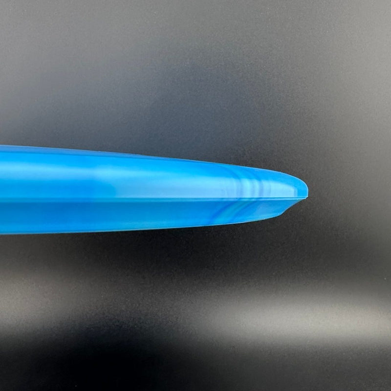 Load image into Gallery viewer, Gold-Ice Burst Claymore - Craftsmanship
