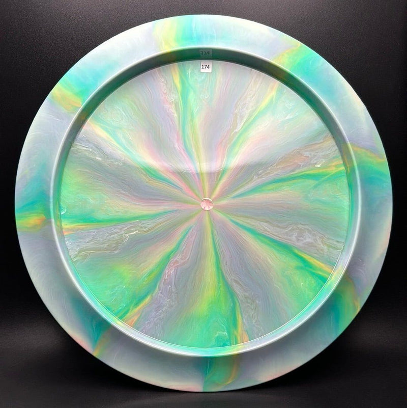 Load image into Gallery viewer, Swirly Apex Goat - 3x Des Reading Signature Series
