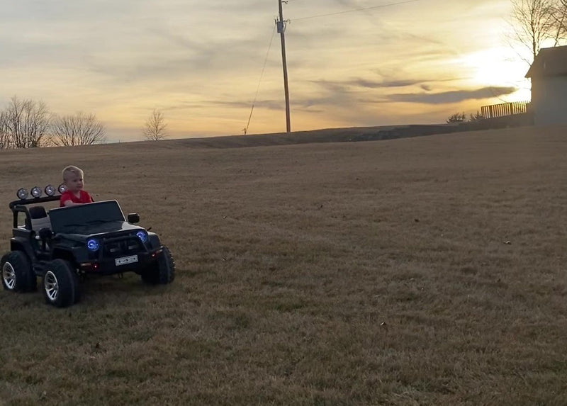 Load image into Gallery viewer, Ride On Car Kids Jeep Style 4x4 W/Rubber Tires 24 Volt
