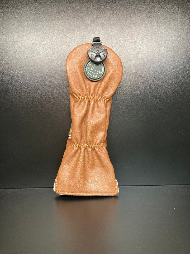 Load image into Gallery viewer, Barrel Drinking Skeleton Magnetic Headcover
