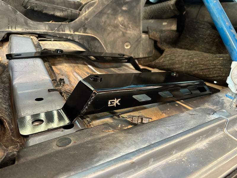 Load image into Gallery viewer, "Big and Tall" PRP Seat Lowering Brackets for Jeep JKU Wrangler

