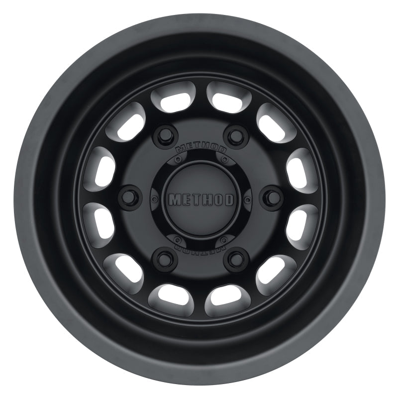 Load image into Gallery viewer, Method MR901 - REAR 16x5.5 -138mm Offset 6x205 161.04mm CB Matte Black Wheel
