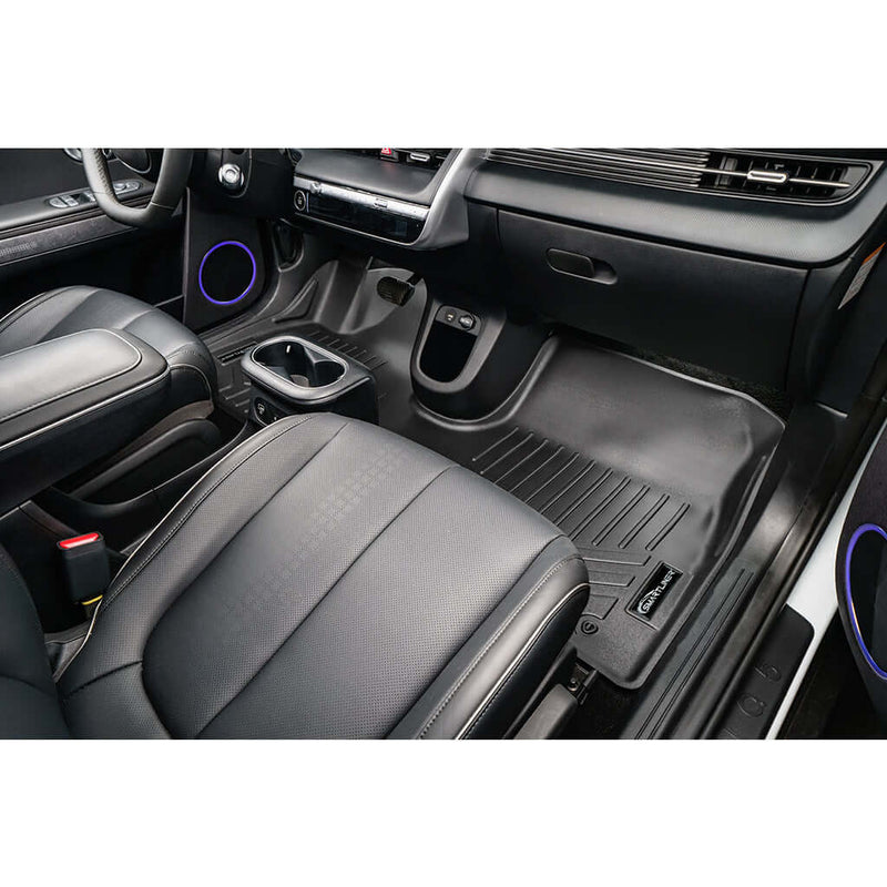 Load image into Gallery viewer, SMARTLINER Custom Fit Floor Liners For 2022-2024 Hyundai IONIQ 5 with moveable console
